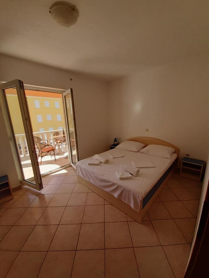 House Vida Goraleks Hotel Baska Voda Luaran gambar