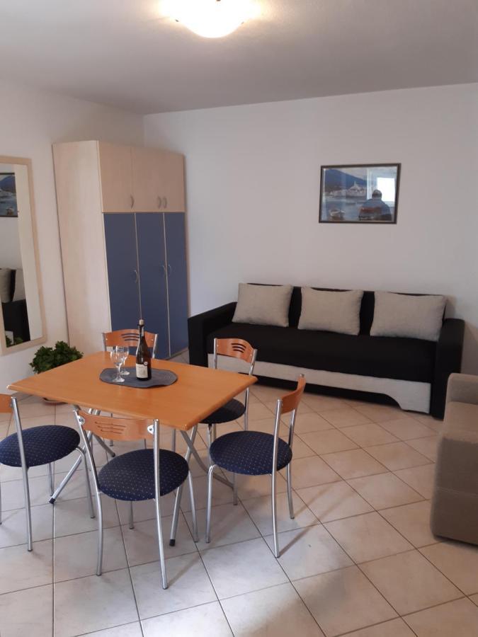 House Vida Goraleks Hotel Baska Voda Luaran gambar